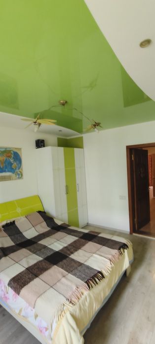 Продаж 3-х кімнатної квартири на Леваді