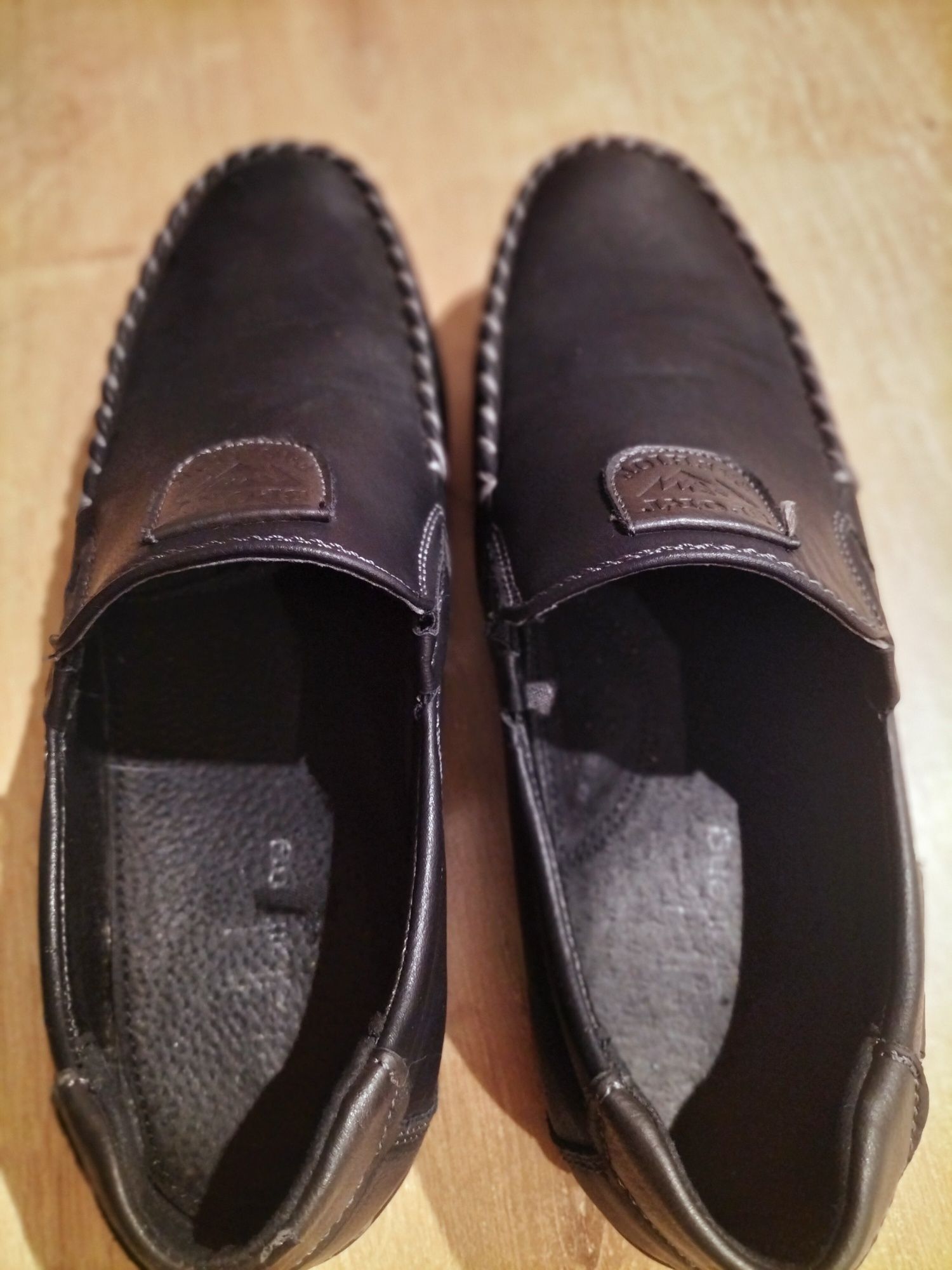 Czarne mokasyny pantofle 37