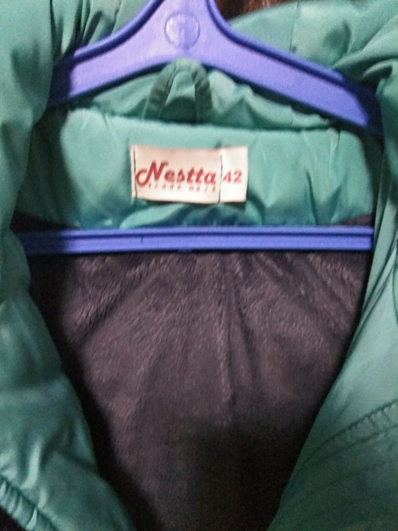 Продам пальто дуже тепле 44 р