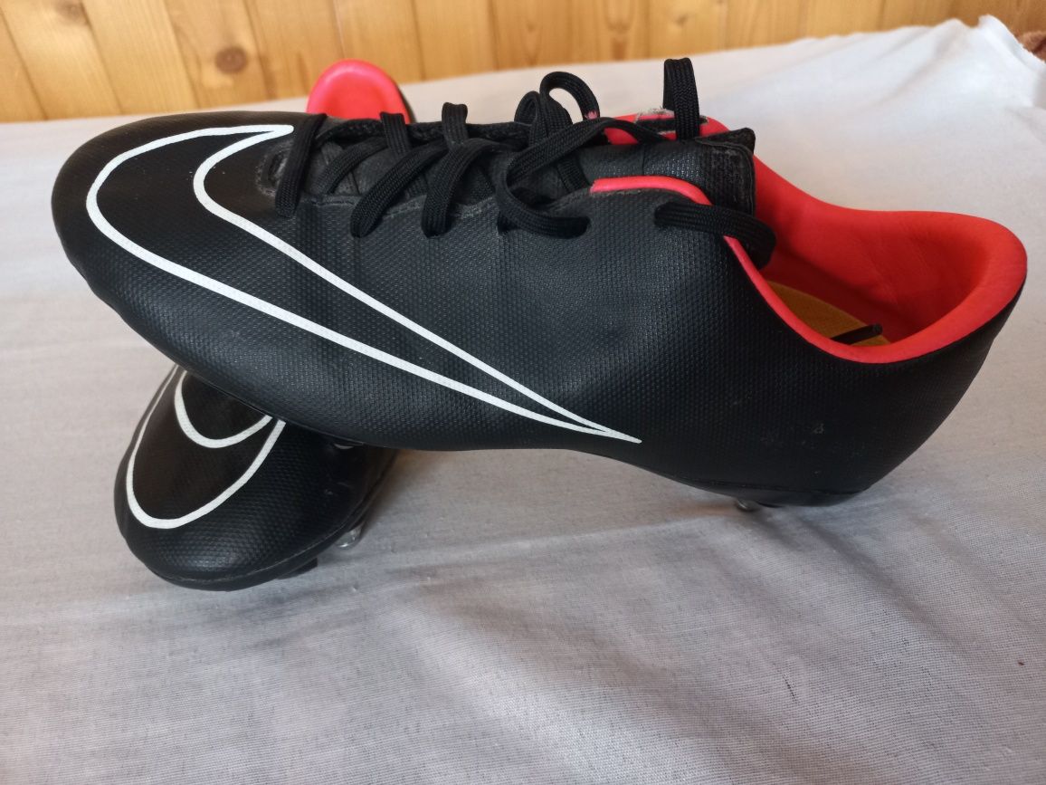 Nike Mercurial 38