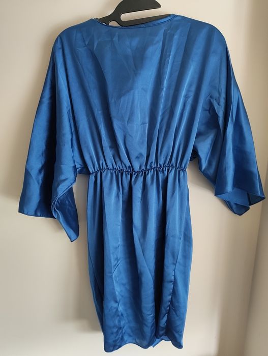Vestido acetinado azul