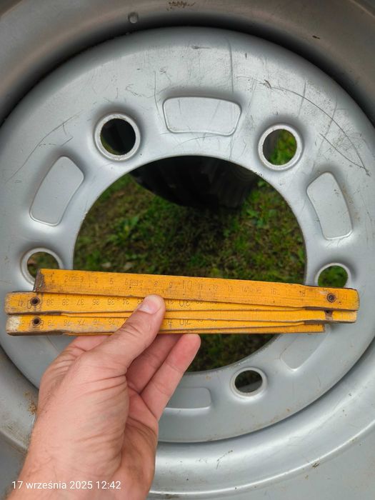 Koło rolnicze 10.0/75-15.3 balonówka do ciągnika przyczepy rozrzutnika