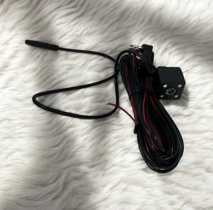 Реєстратор в машину дзеркало з камерами з дисплеєм