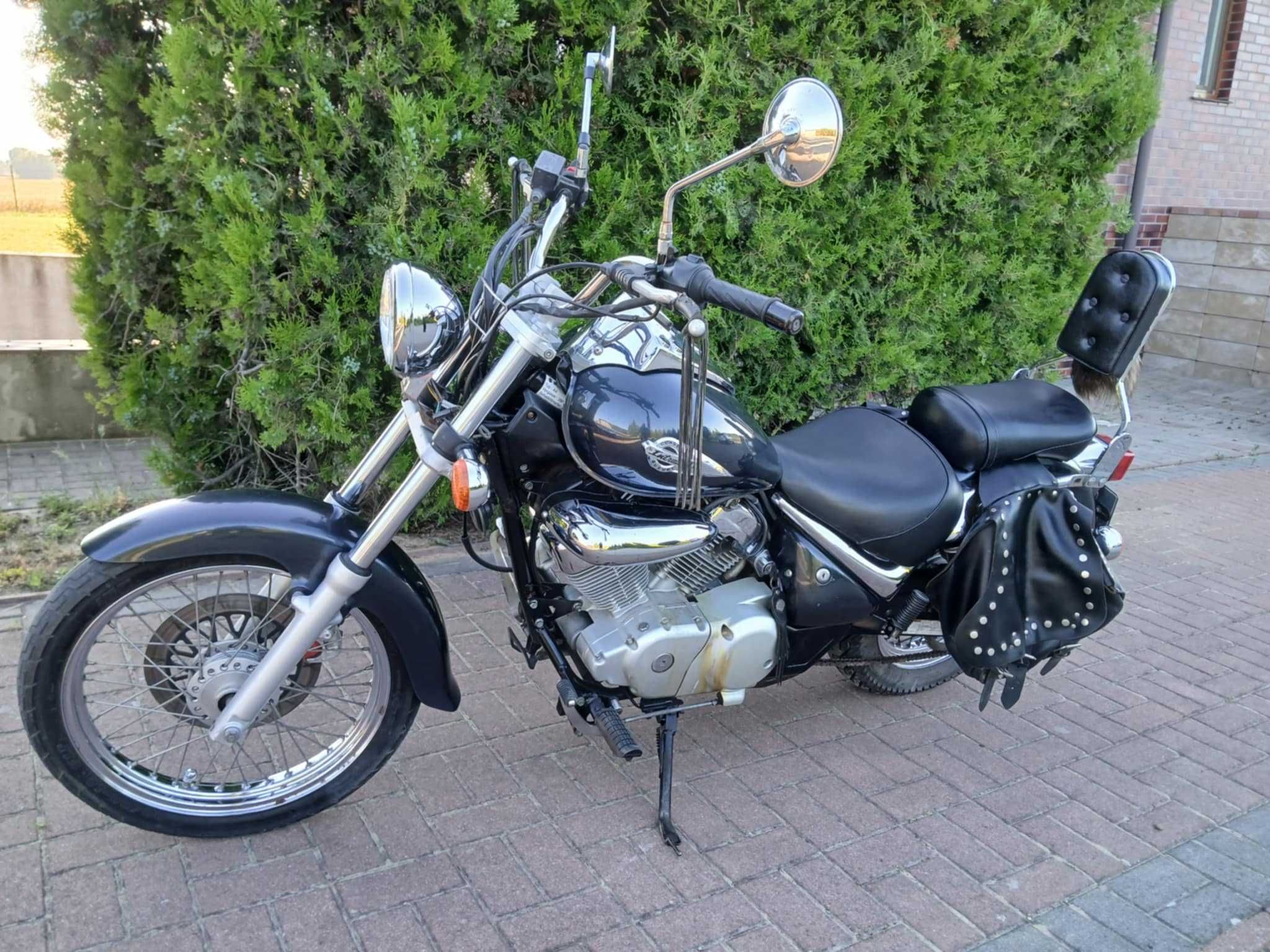 Suzuki Intruder 125, Kat B,A1, Stan Bdb, Zarej, Do Jazdy,2002r,dodatki