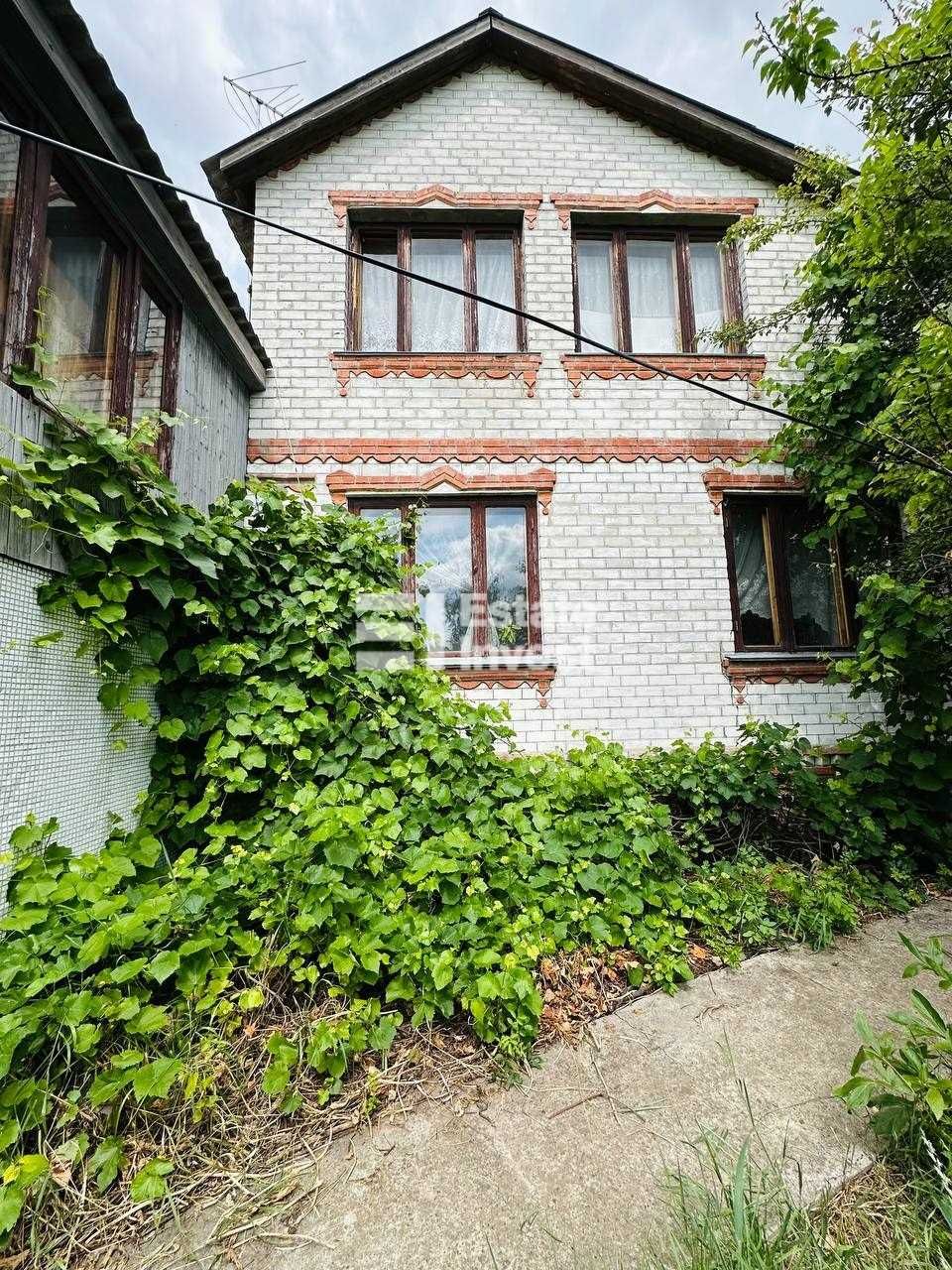 Продам 2 поверховий будинок у м. Південне, вул. Єдності, 68