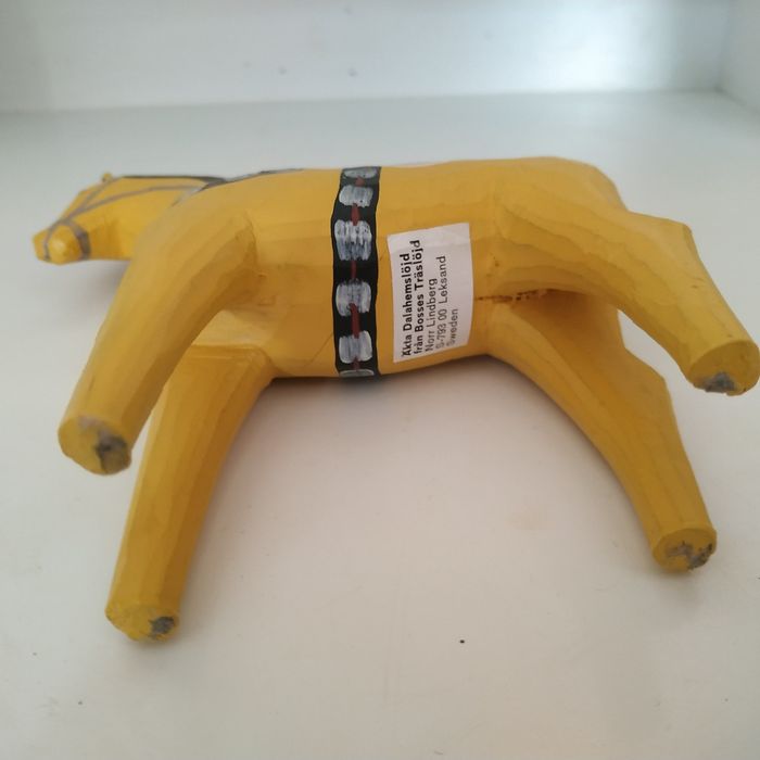 Konik Dalahäst  szwedzki Dalarna ręcznie wykonany kolekcjonerski żółty