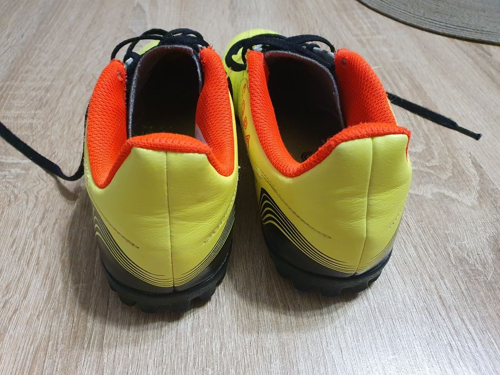 Buty piłkarskie turfy ADIDAS r. 38 2/3