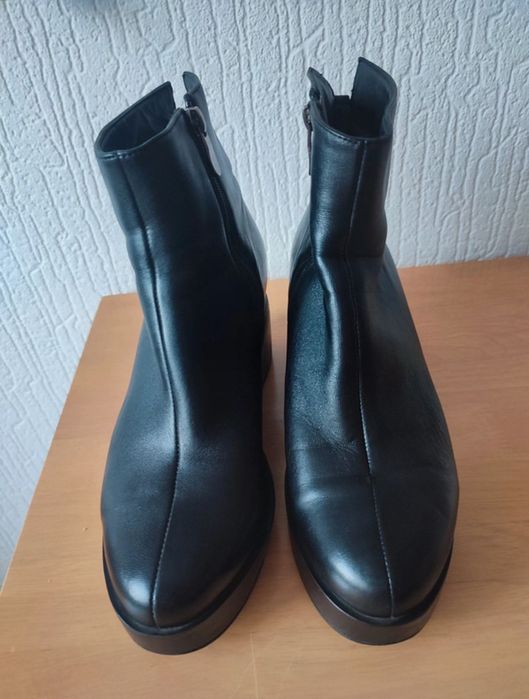 Жіноче взуття справжня шкіра