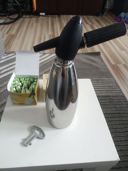 Syfon do wody gazowanej, saturator Kayser 1litr +43 naboje