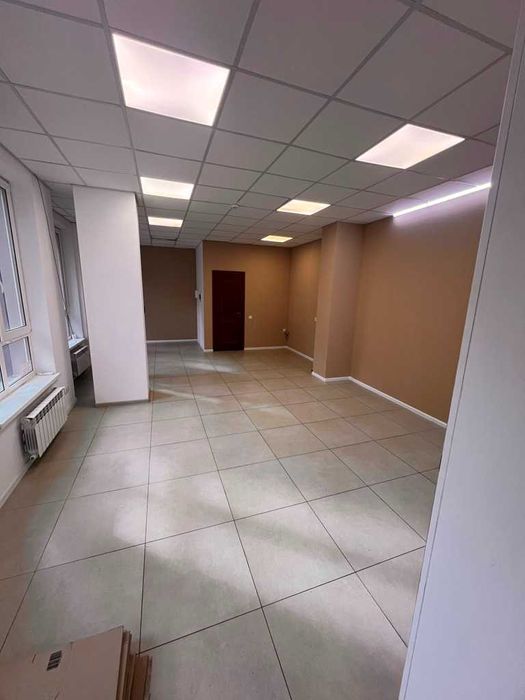 Без комісії! Фасадне приміщення 65 кв.м., Вознесенський узвіз, Поділ