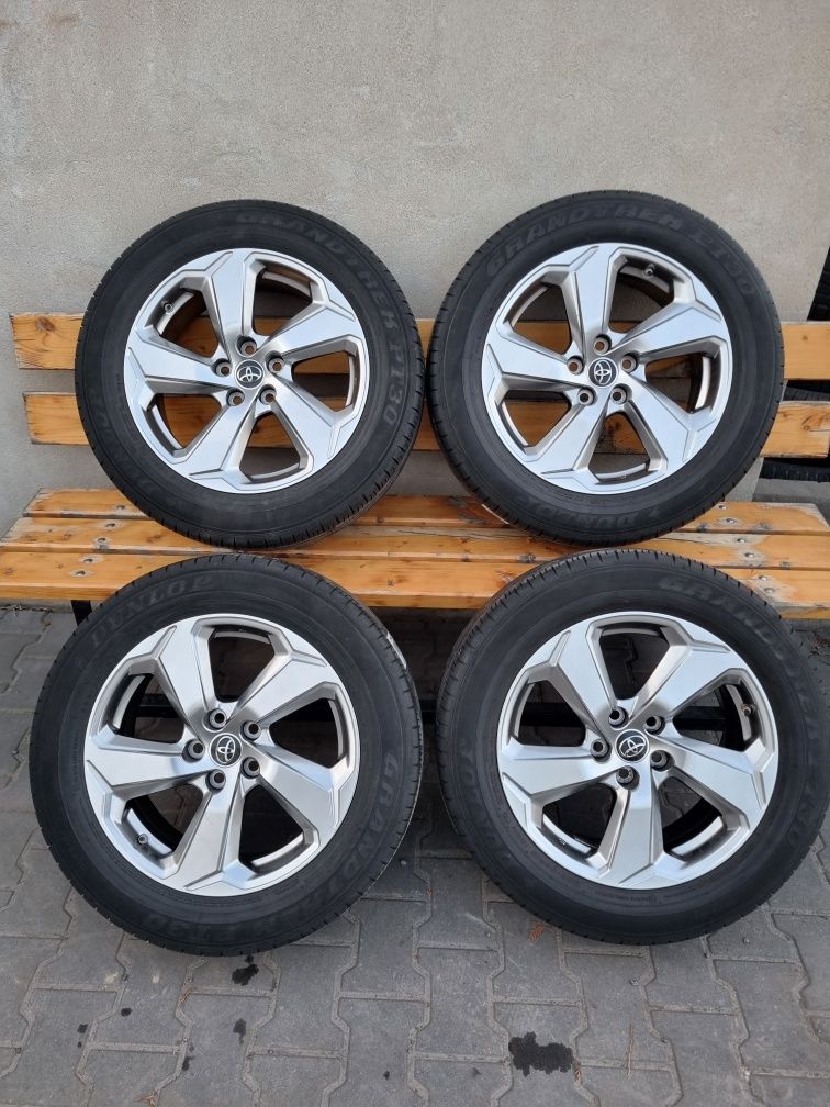 Komplet kół orginalnych toyota 5x114.3  225/60/18  2018 rok 6.5mm