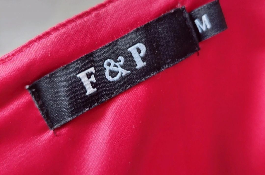 Sukienka firma F&P Czerwona