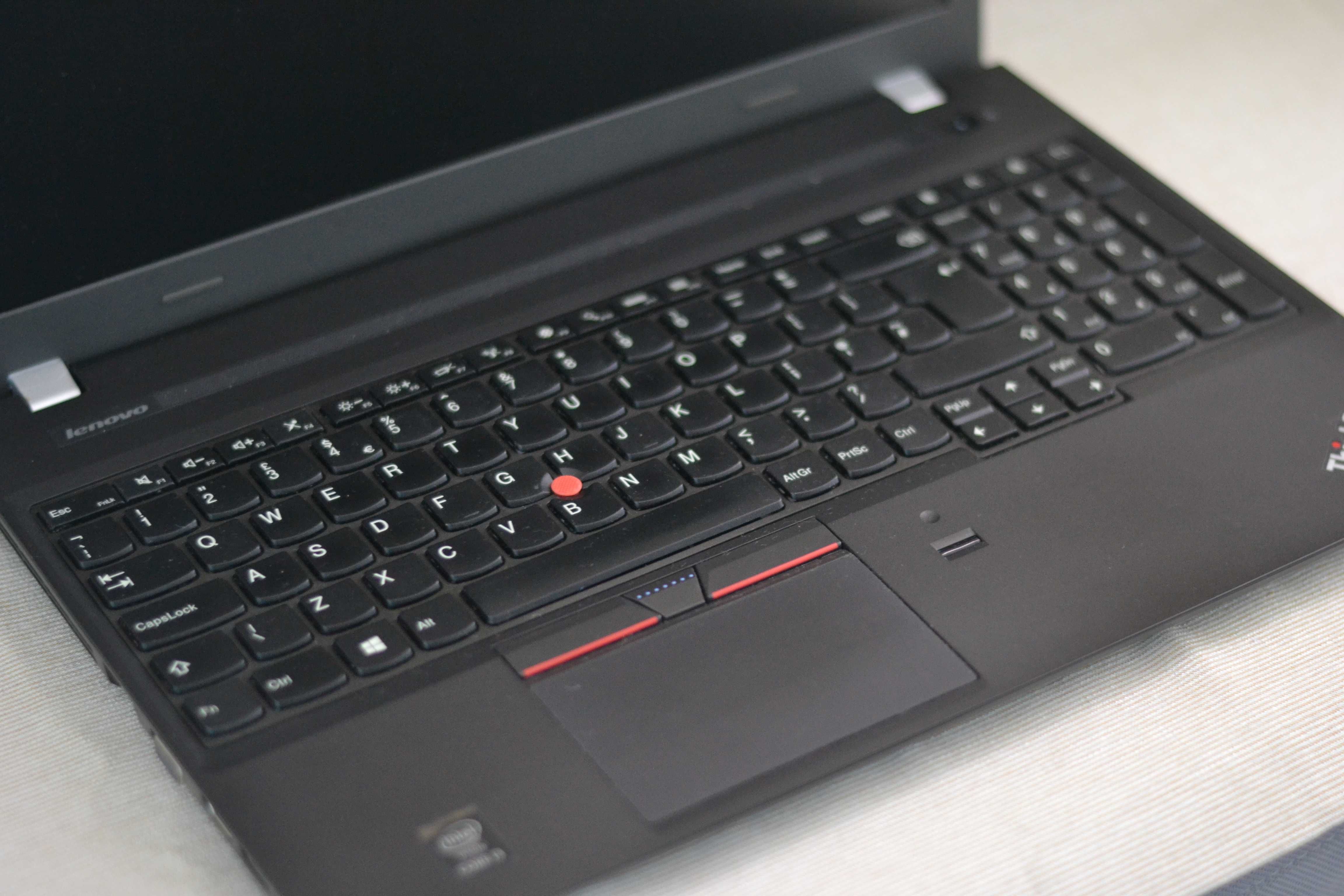 Lenovo Thinkpad E550 | i3-5005U | SSD 128GB | 12GB RAM