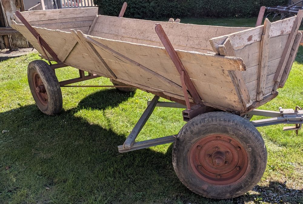 Wóz drewniany, solidny