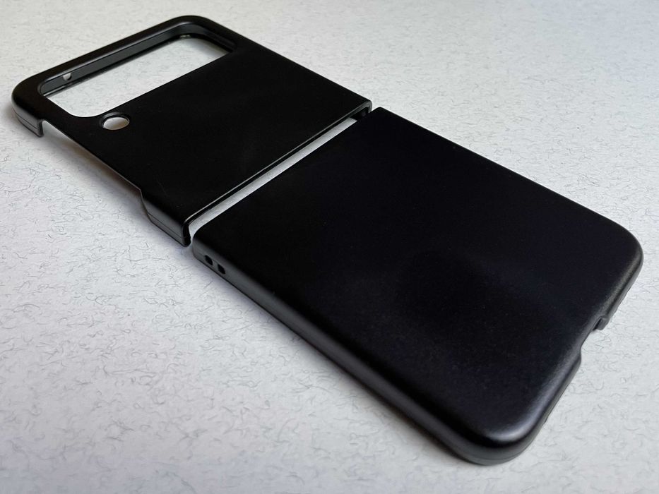Samsung Galaxy Flip 4 чохол чорний матовий пластик чехол накладка