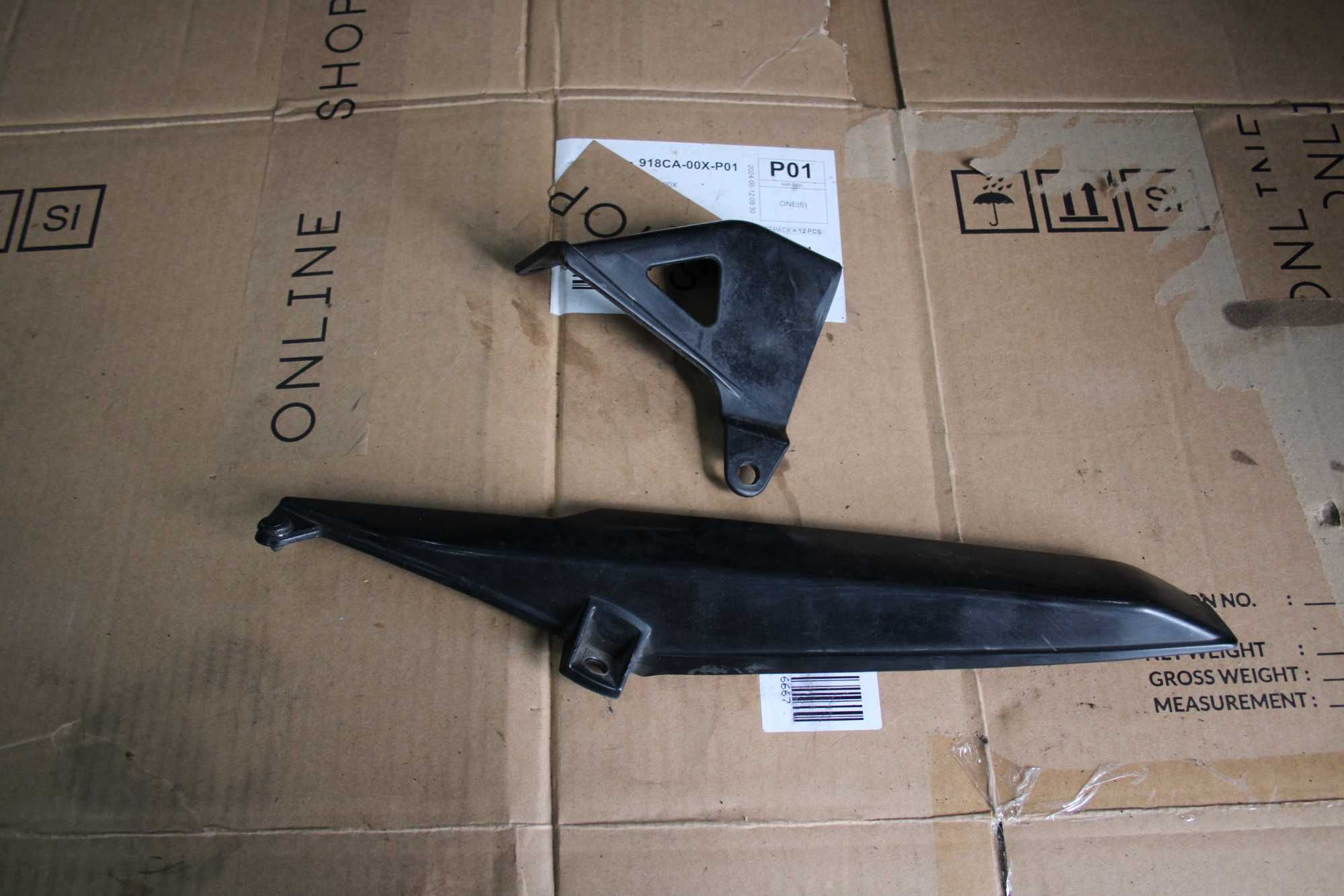 Osłona Łańcucha Zębatki Honda CBR 929 SC44 00-01