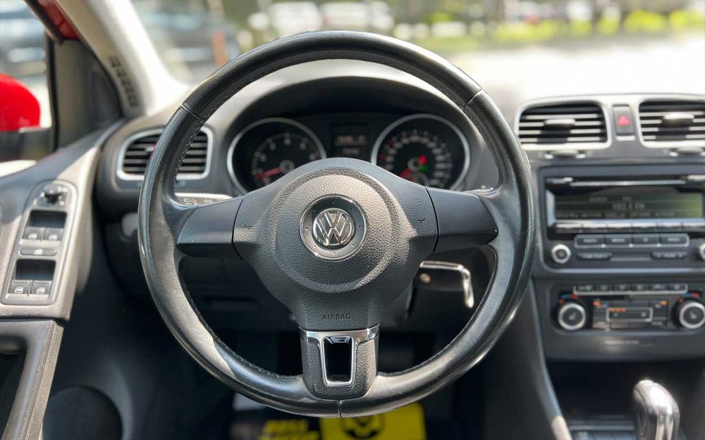 Volkswagen Golf 2011