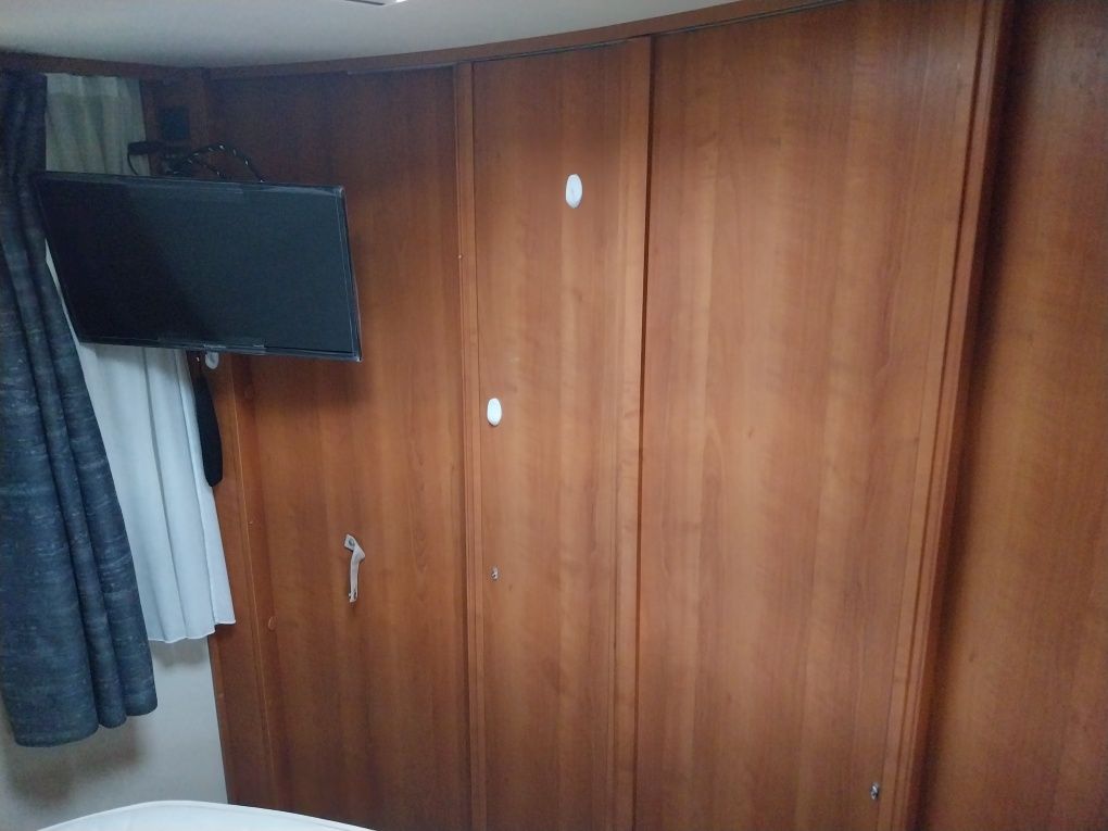 Vendo Auto Rápido Integral de cama central