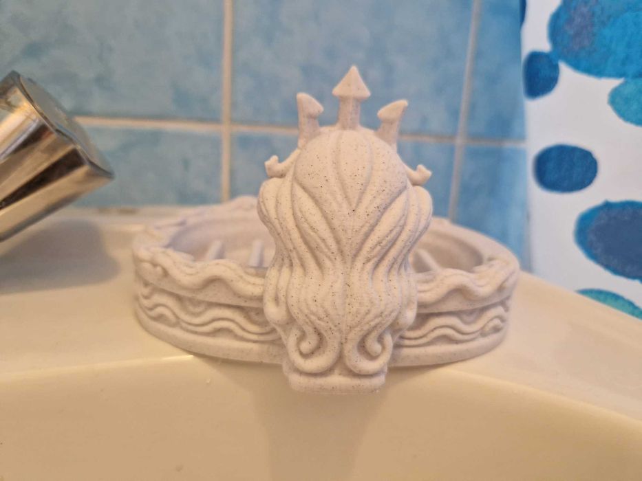 Mydelniczka Posejdon – stylowa podstawka na mydło, mitologiczny design