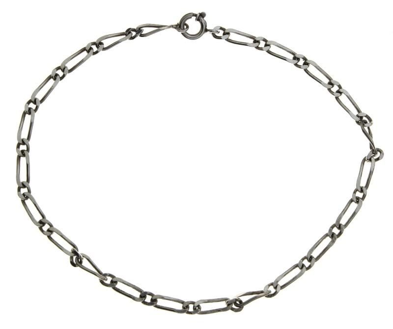 4. Pulseira em prata Águia de 835 contrastada em malha de elos