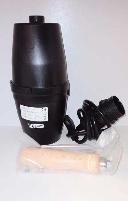Lampa do testowania jaj 230 V (bez żarówki) Włoska firmy Novital