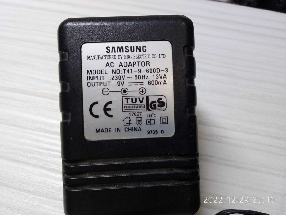 Адаптер питания Samsung