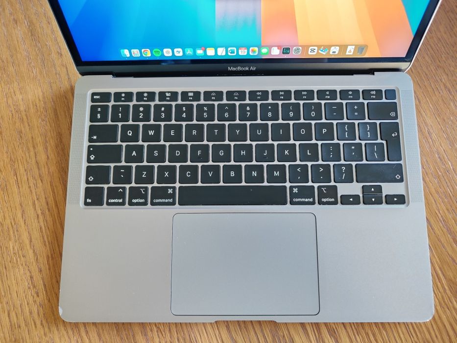 Macbook Air 2020 A2179 (Intel i5)
