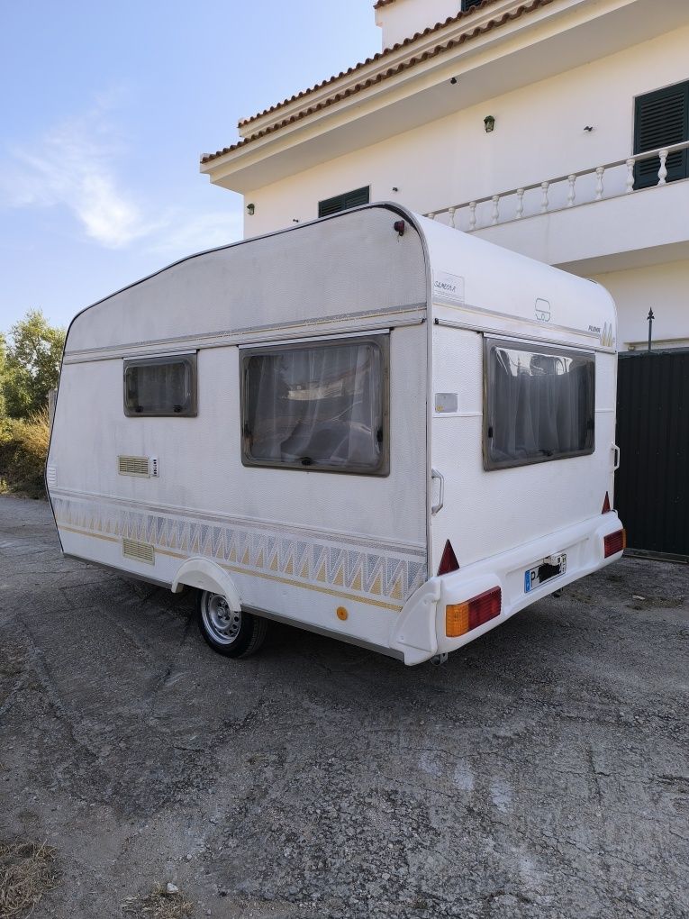 Caravana Pluma 300 Ano/99
