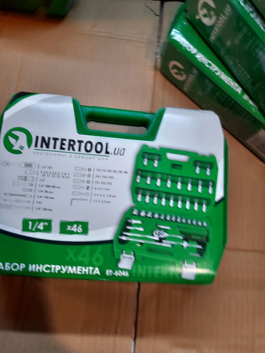 Набор инструмента, головок, ключи, Intertool ET-6046SP