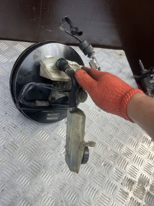 Ваккумный усилитель главный форд фокус 2 ford focus 05г