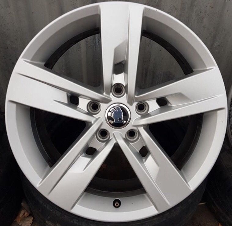 r17 5x112 Skoda Octavia A7 / Seat leon FR Original