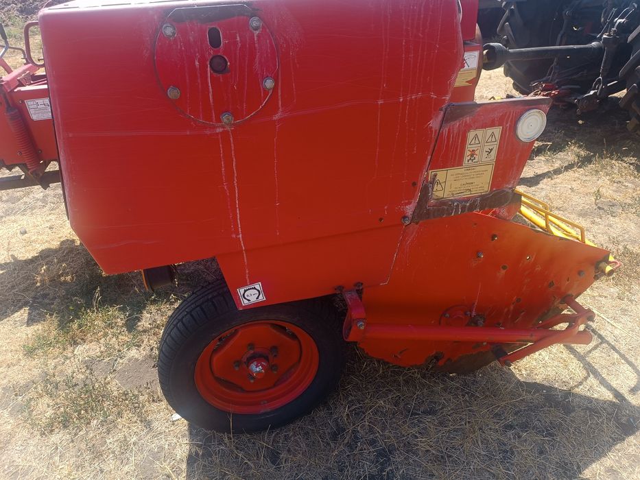 Продается прес подборщик