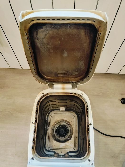 Хлібопічка панасонік