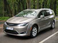 Chrysler Pacifica Touring L +, TV + DVD + Panorama, faktura VAT, leasing / kredyt
