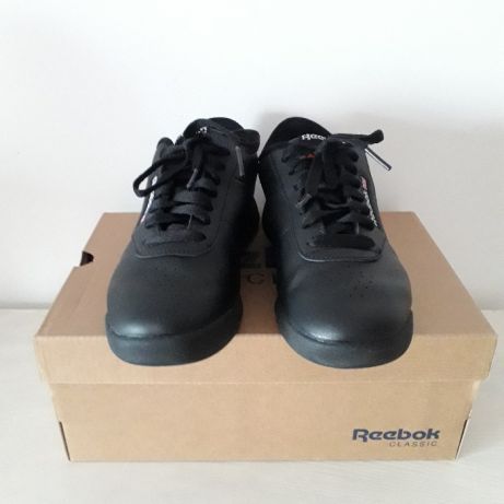 Ténis da Reebok em preto NOVOS - num.36