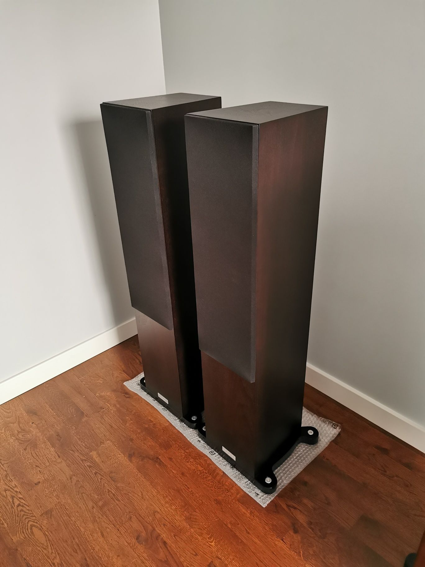 Kolumny Tannoy Revolution DC6T SE