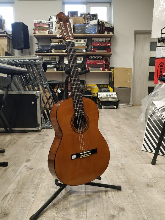 YAMAHA CS-40 - gitara klasyczna (rozmiar 3/4 )