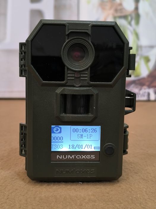 Câmara de trilho da marca NUM'axes