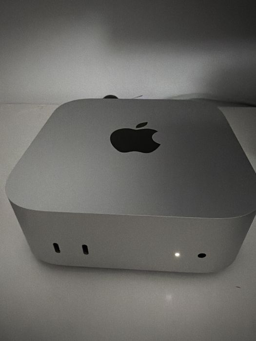 Vendo Mac mini M4 Perfeito Estado
