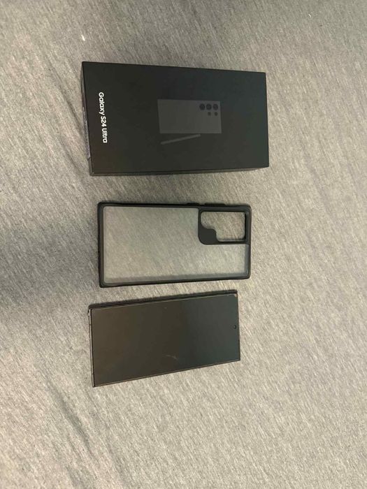 Smartfon Samsung s24 ultra 12gb/256gb  gwarancja black prawie jak nowy