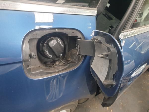 Tampa depósito combustível AUDI A6 Avant (4F5, C6)