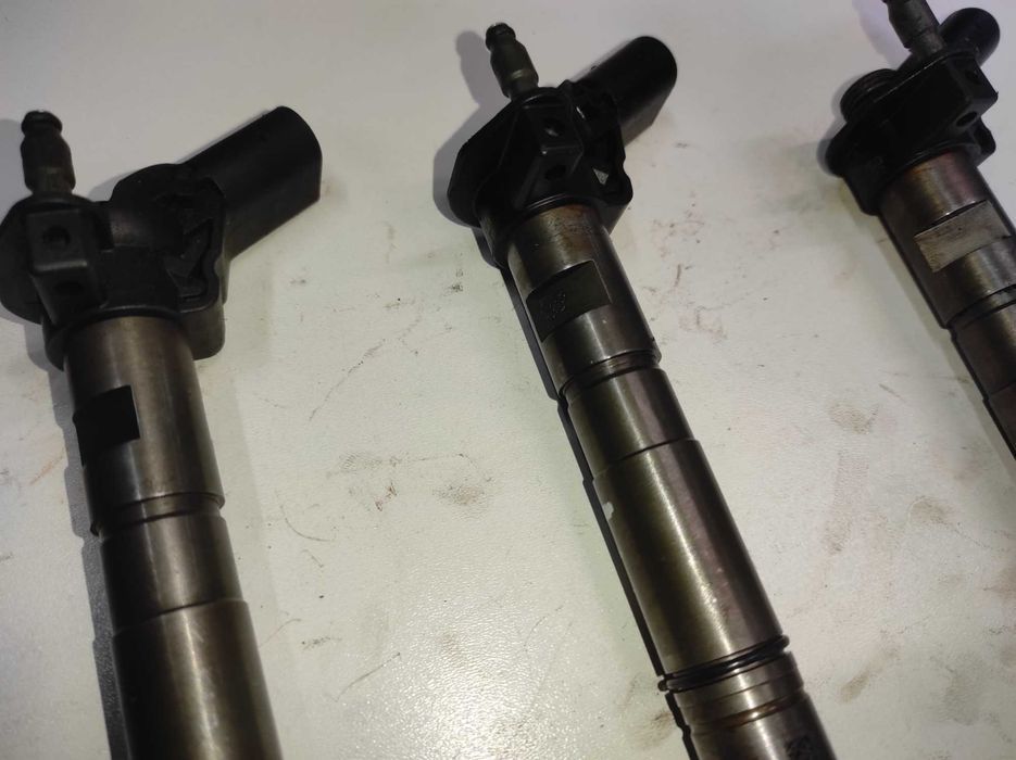 Форсунки 0445117020 057130277AM Audi A4 A5 A6 A8 Q7 4.2TDI
