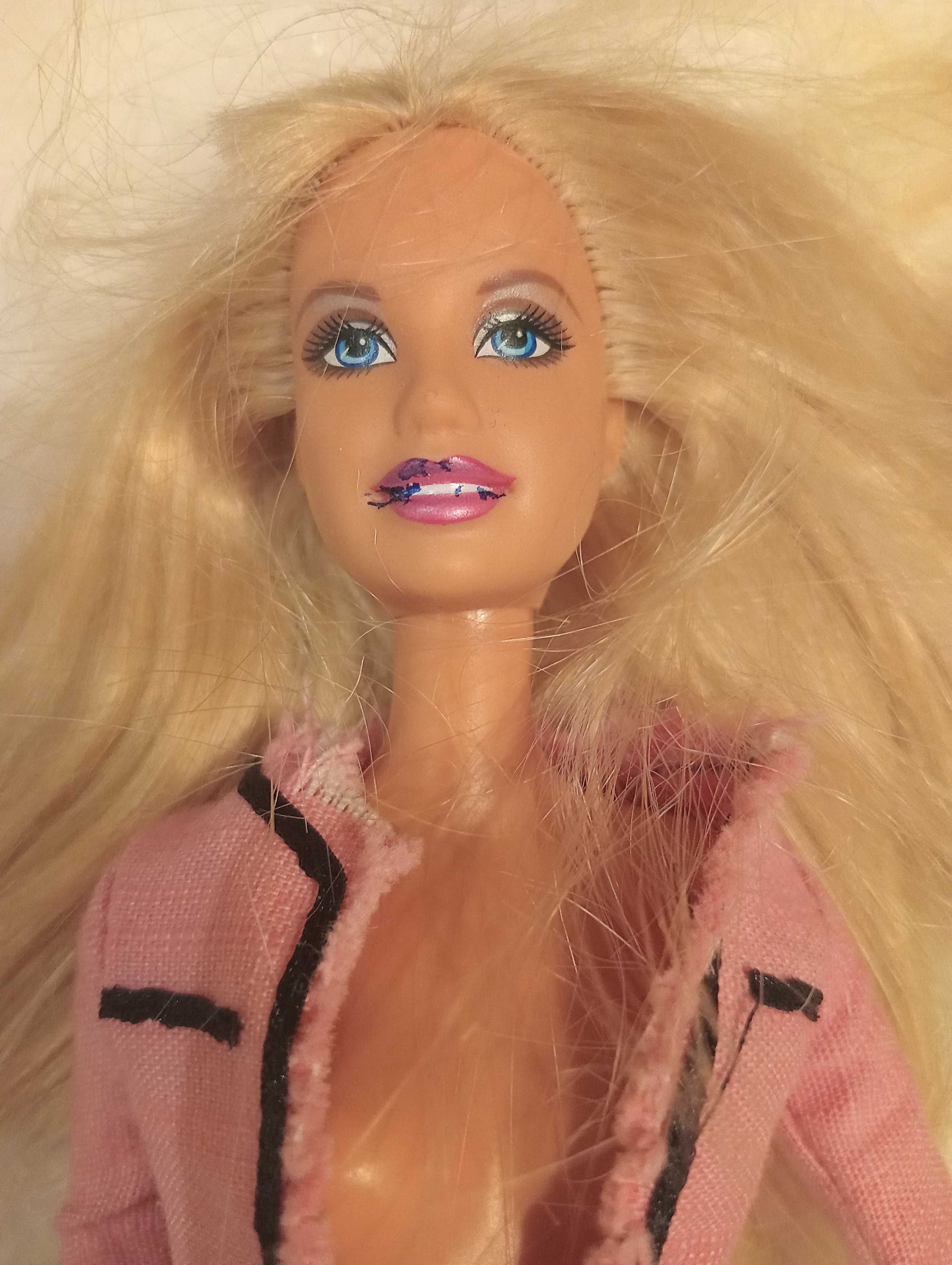 Barbie w żakiecie