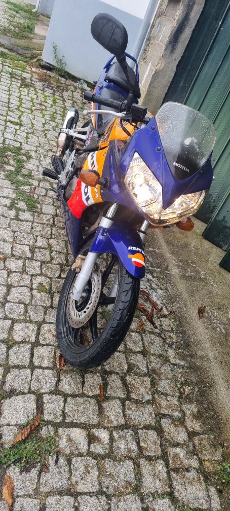Honda cbr 125R 2008