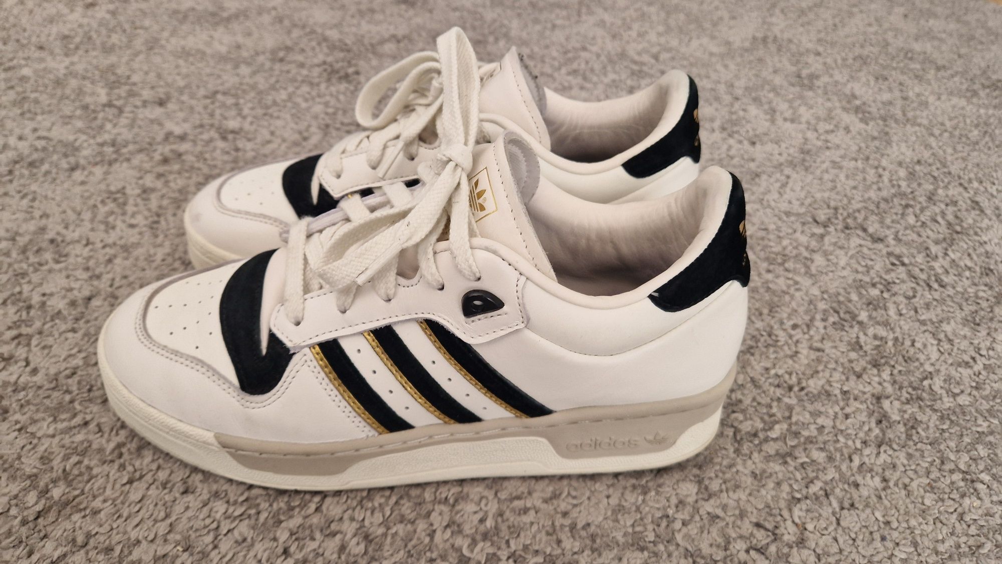 Adidas rivalry 41 1/3