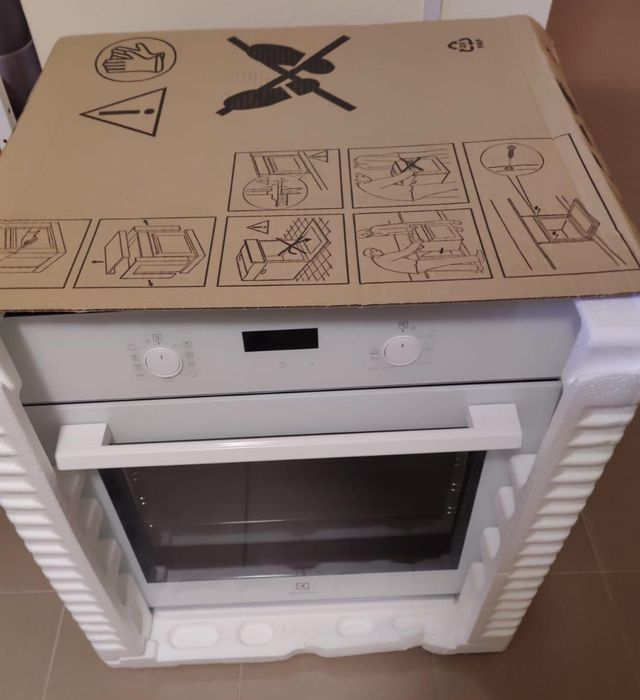 Piekarnik Electrolux