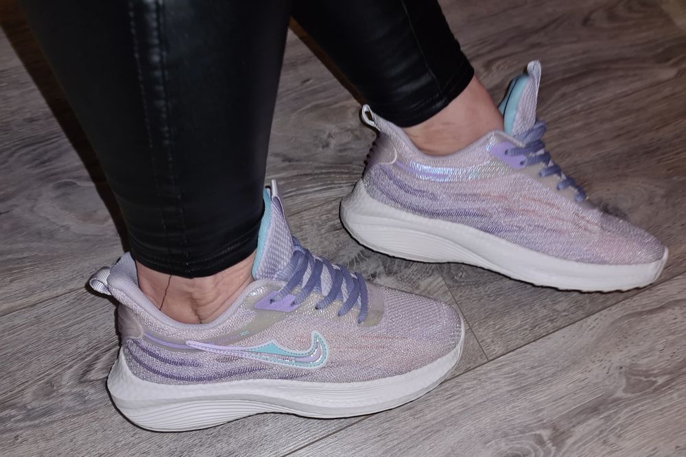 Adidasy bardzo lekkie i wygodne rozmiar 37