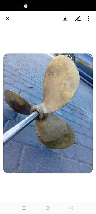 Śruba napędowa uciągowa 16X16 LH na wał 30mm  lub 25 z kryzą