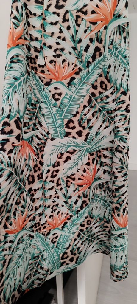 Vestido comprido de verão estampado tamanho S. Usado