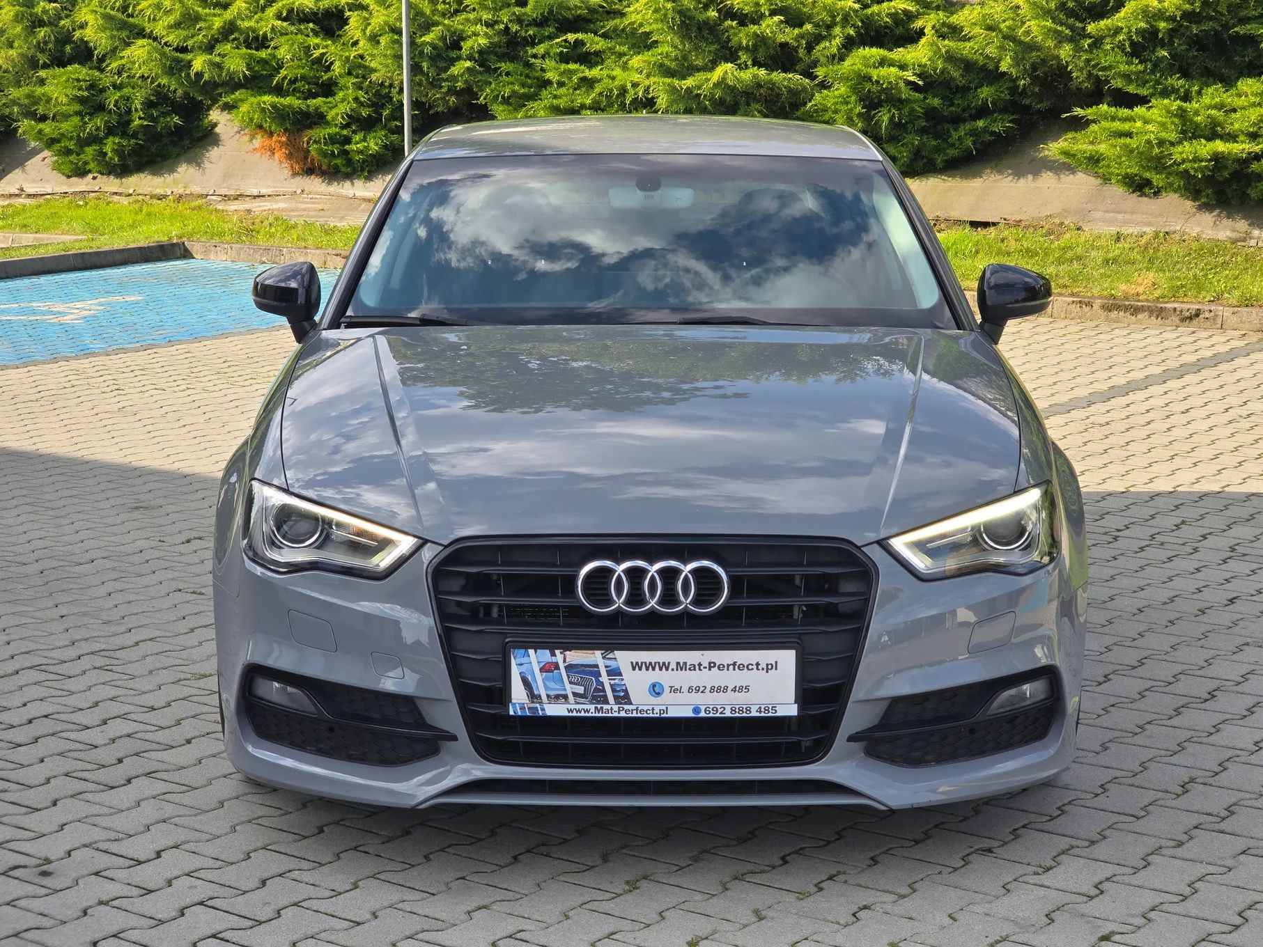 Audi A3 Limousine ** XENONLED Navi sedan S-Line GREY**